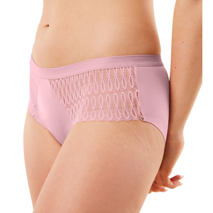 Triumph Aura Spotlight Brief 